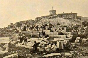 L'observatoire et le temple de mercure vers 1900 / Photo X