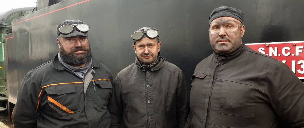 triplette de chauffeurs / Photo 7 Jours à Clermont