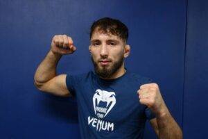 Temerlan Azizov / Photo Patrick Foulhoux