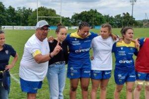 Greg Gonsalvo et des joueuses de l'ASM Rugby féminin, Elite 1 réserve Photo Philippe Thivat