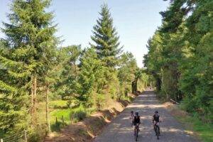 Vélo-tourisme / Photo Volcanic Cycles Enval