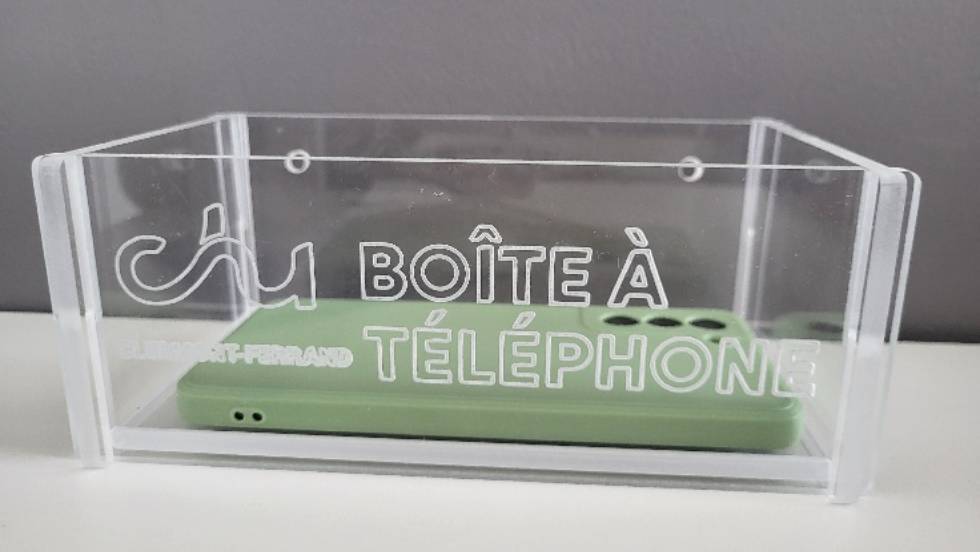 Boîte à téléphone Photo CHU Estaing