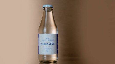 Flacon d'Hydroxydase / Photo N. Dubost - Qui plus est