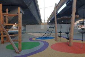 Des jeux sous le viaduc des Carmes Photo 7 Jours à Clermont