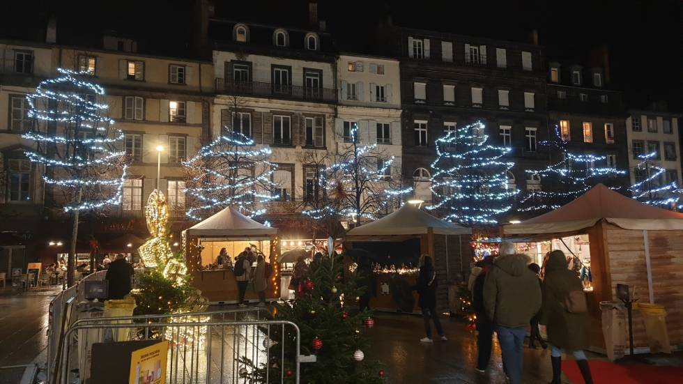 Marché de Noël, place de la Victoire Photo 7 Jours à Clermont