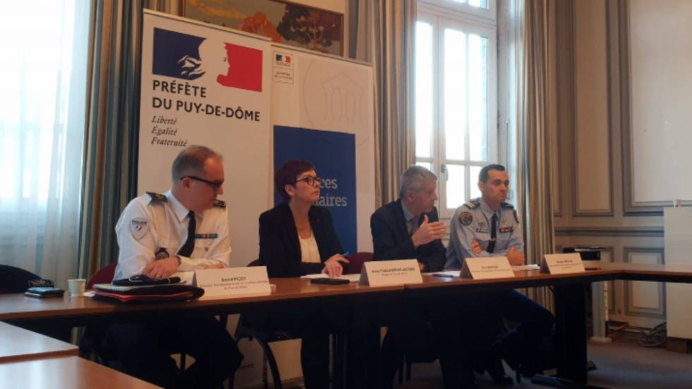 Éric Serfass (3e à partir de la gauche) Photo 7 Jours à Clermont