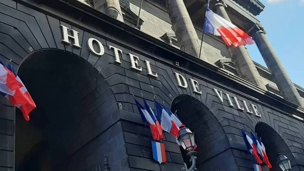 Hotel de ville de Clermont Photo 7 Jours à Clermont